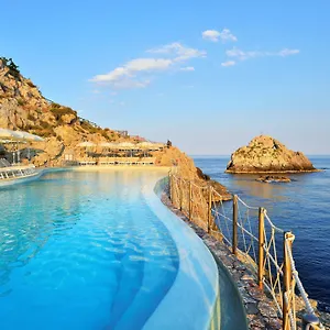 Capotaormina 4*, Taormina Itálie
