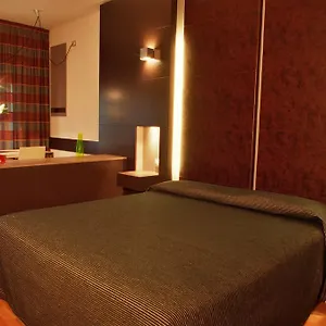 Otel Art & ****
