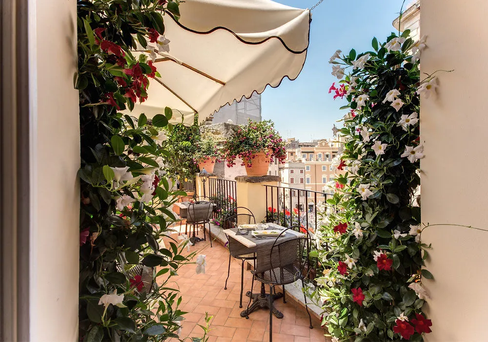 ***  Relais Fontana Di Trevi Hotel Rome Italy
