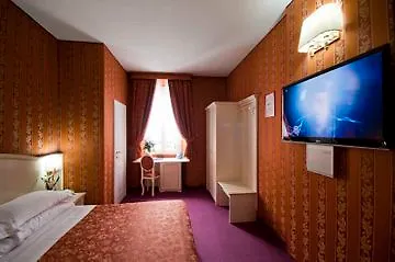 Relais Fontana Di Trevi Hotel Rome 3*,