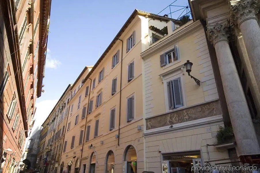 Relais Fontana Di Trevi Hotel Rome 3*,  Italy